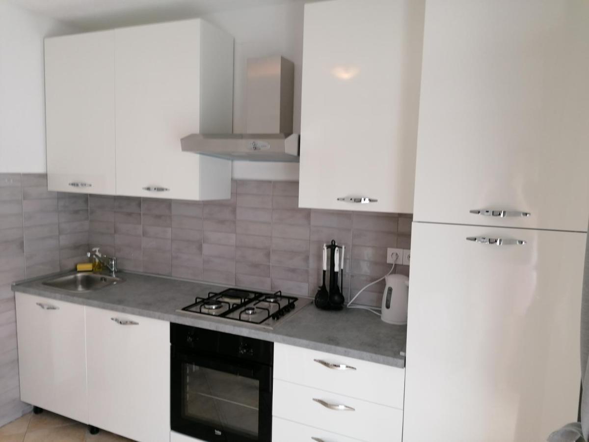 La Palma Appartement Pakoštane Buitenkant foto